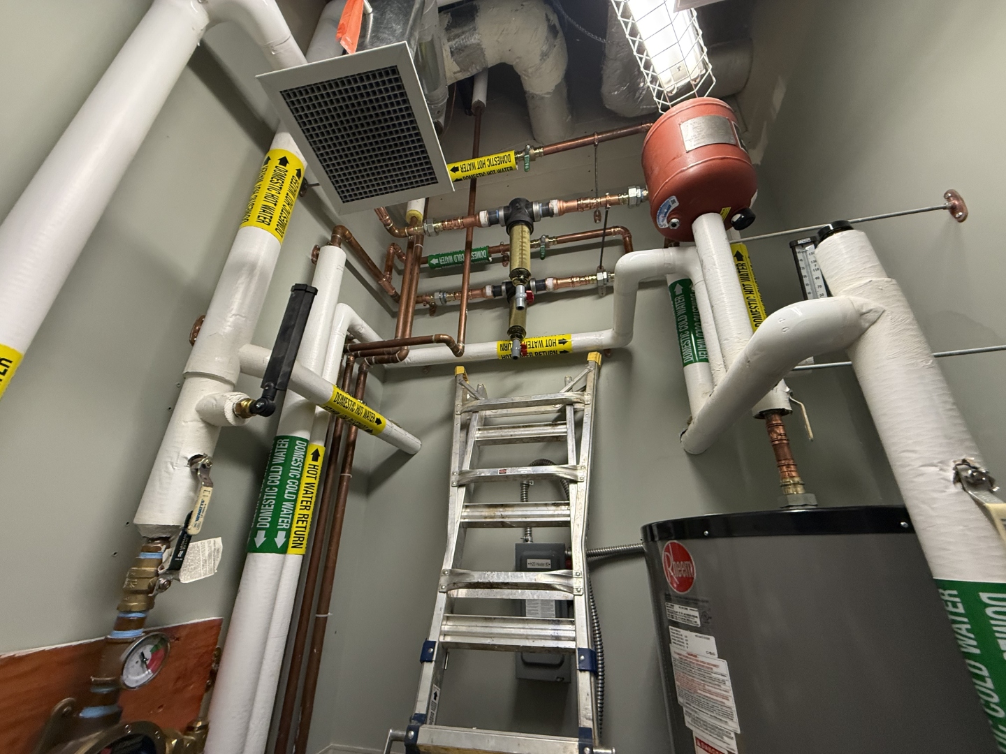 How Denton’s Water Hardness Impacts Tankless Water Heater Efficiency